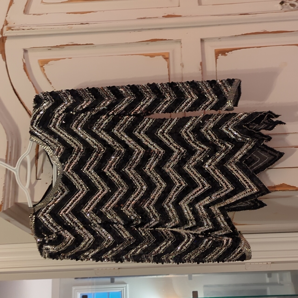 Sequin Beaded Black and Silver light shoulder pads.